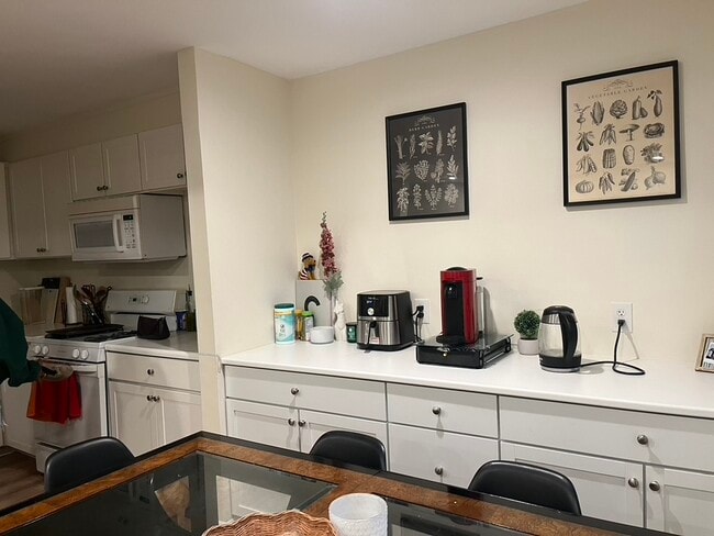 153 Erie St in Cambridge, MA - Foto de edificio - Building Photo