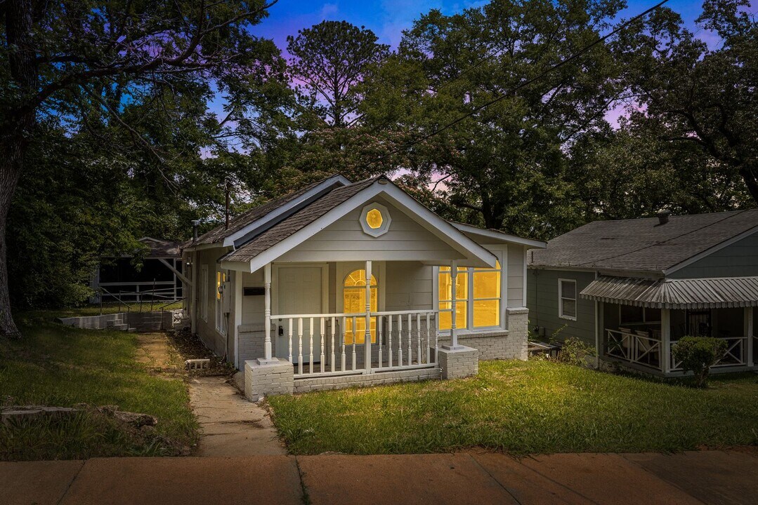 4721 Terrace M in Birmingham, AL - Building Photo