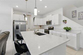6177 Shiner St in Land O Lakes, FL - Building Photo - Building Photo