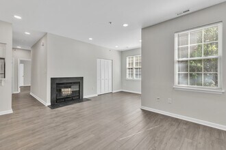 606 Rolling Hill Walk in Odenton, MD - Building Photo - Building Photo