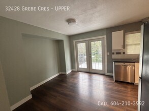 32428 Grebe Crescent in Mission, BC - Building Photo - Building Photo