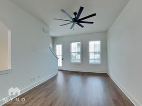 1244 Cushenberry Ln in Atlanta, GA - Building Photo - Building Photo