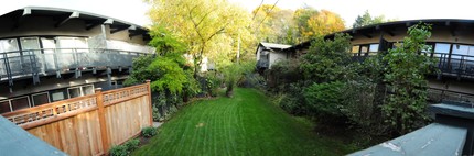 Chalet Apartments in Seattle, WA - Building Photo - Building Photo