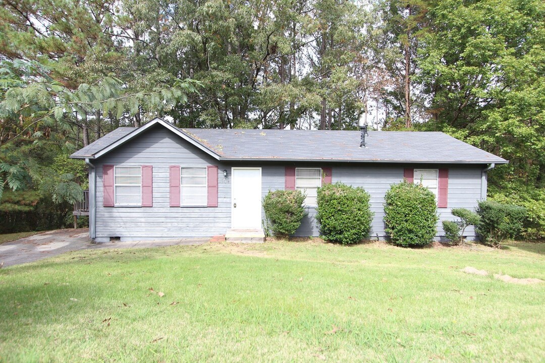 1504 6th Pl NW in Center Point, AL - Building Photo