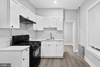 3027 N Front St in Philadelphia, PA - Building Photo - Building Photo