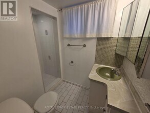 19 Orley Ave in Toronto, ON - Building Photo - Building Photo