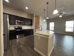 2221 Avery Village in New Braunfels, TX - Building Photo - Building Photo