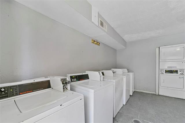 1407 15th Pl in Plano, TX - Building Photo - Building Photo