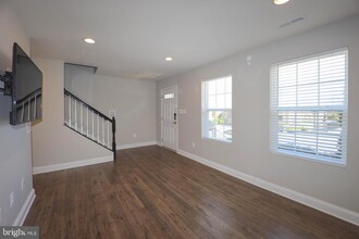 5054 Judicial Wy in Frederick, MD - Building Photo - Building Photo