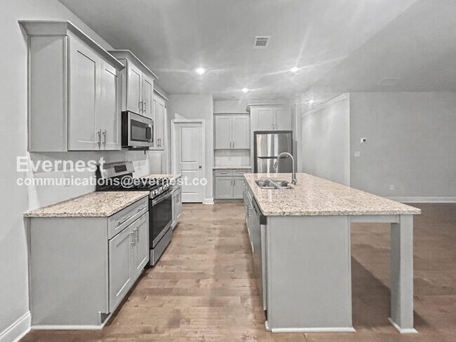 8365 Loch Lomand Ln in Winston, GA - Building Photo - Building Photo