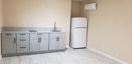 20643 Cohasset St in Los Angeles, CA - Building Photo - Building Photo