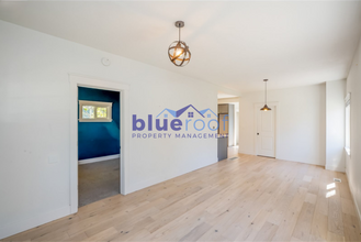 3936 NE 10th Ave in Portland, OR - Building Photo - Building Photo