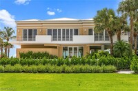 3860 Gordon Dr in Naples, FL - Building Photo - Building Photo