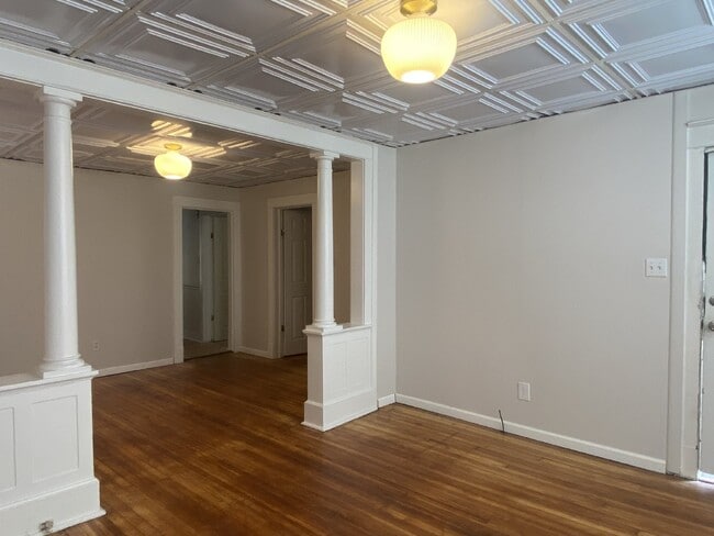 104 3rd Ave in Watervliet, NY - Building Photo - Building Photo