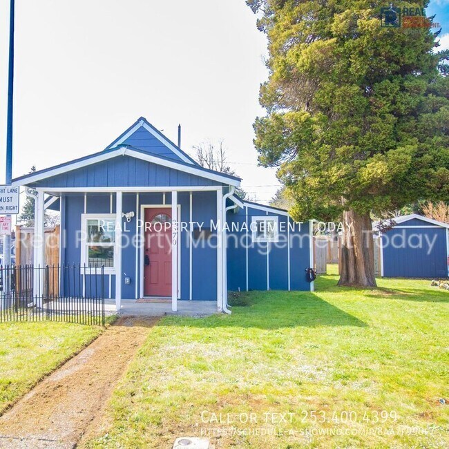 3570 S Monroe St in Tacoma, WA - Building Photo - Building Photo
