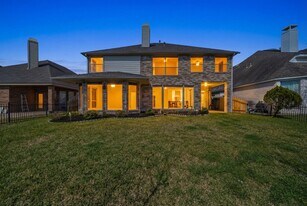 12019 Flamingo Lakes Ct in Houston, TX - Building Photo