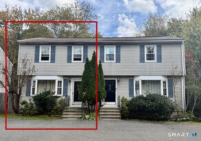 15 Juniper Rd in Bethel, CT - Building Photo
