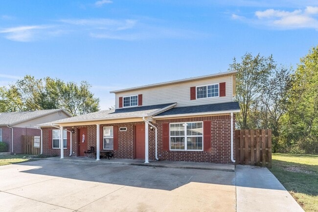 3503 SW Victoria Pl in Bentonville, AR - Building Photo - Building Photo