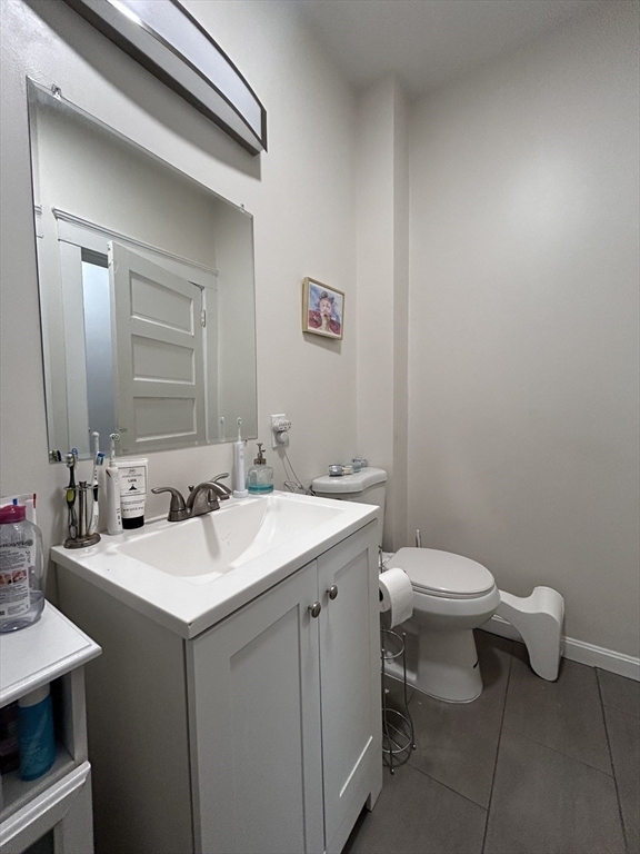 277 Highland Ave, Unit 3-bed 1-bath in Somerville, MA - Building Photo - Building Photo