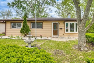 117 Marryat Pl in Streamwood, IL - Building Photo - Building Photo