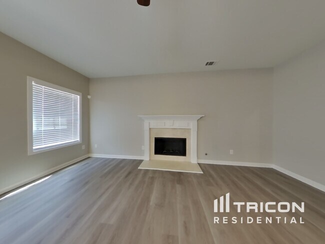 5026 Luxford Dr in Douglasville, GA - Building Photo - Building Photo