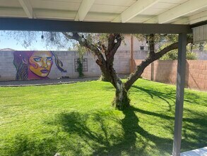 911 E San Juan Ave in Phoenix, AZ - Building Photo - Building Photo
