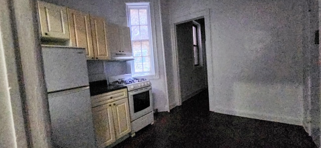 165 E 87th St in New York, NY - Building Photo - Building Photo