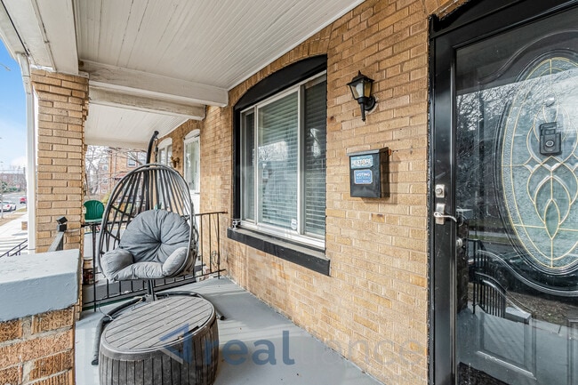 2302 E St NE in Washington, DC - Building Photo - Building Photo