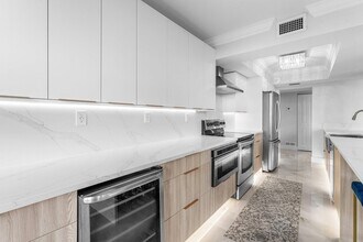 5480 N Ocean Dr, Unit A1C in Riviera Beach, FL - Building Photo - Building Photo