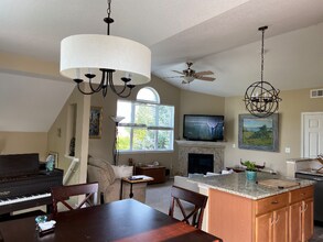 2059 Grays Peak Dr in Loveland, CO - Building Photo - Building Photo