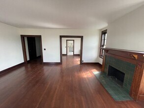 Large 3 Bedroom in Herron Morton 2200/Sq. Ft. in Indianapolis, IN - Building Photo - Building Photo