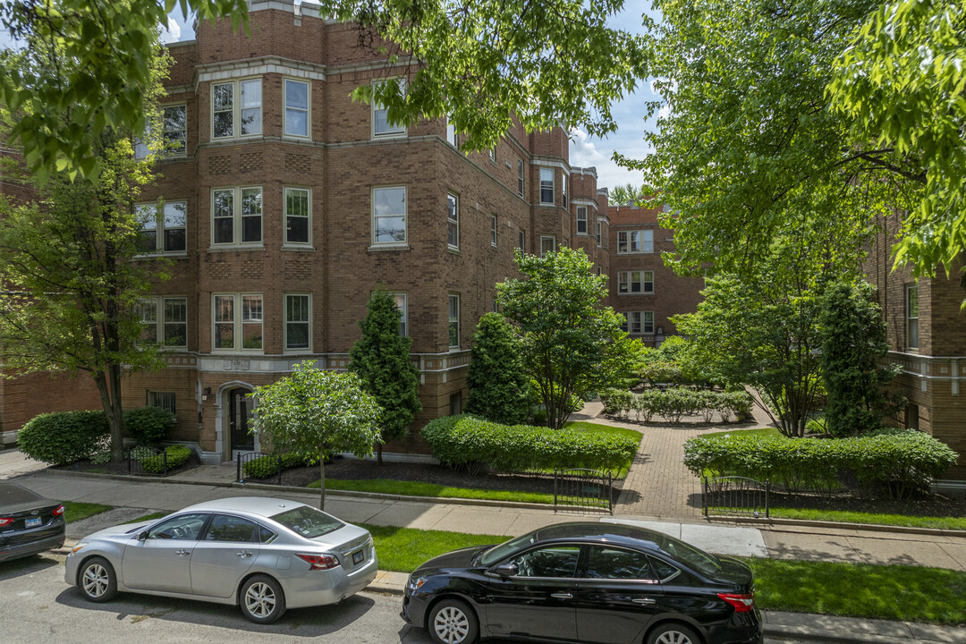 615 - 623 Washington Blvd in Oak Park, IL - Building Photo