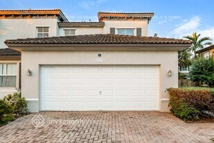 15277 SW 89th Terrace in Miami, FL - Building Photo