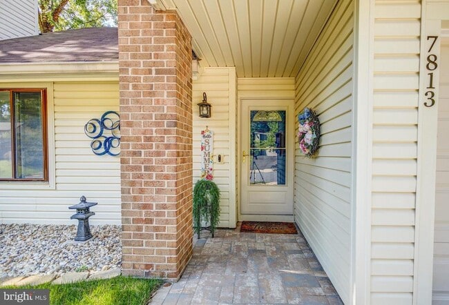 property at 7813 Mulberry Bottom Ln