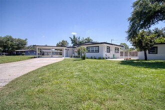 5670 10th Ave N in St. Petersburg, FL - Building Photo - Building Photo