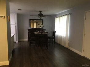 700 Fern Ave, Unit 4 in McAllen, TX - Building Photo - Building Photo