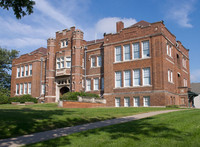 Vinton School Apartments in Omaha, NE - Building Photo - Building Photo