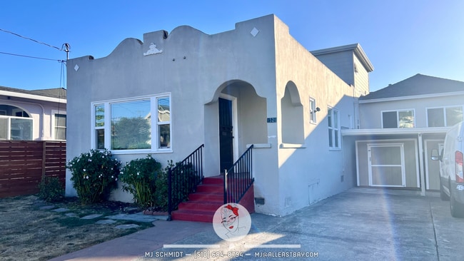 property at 1527-1529 Elm St