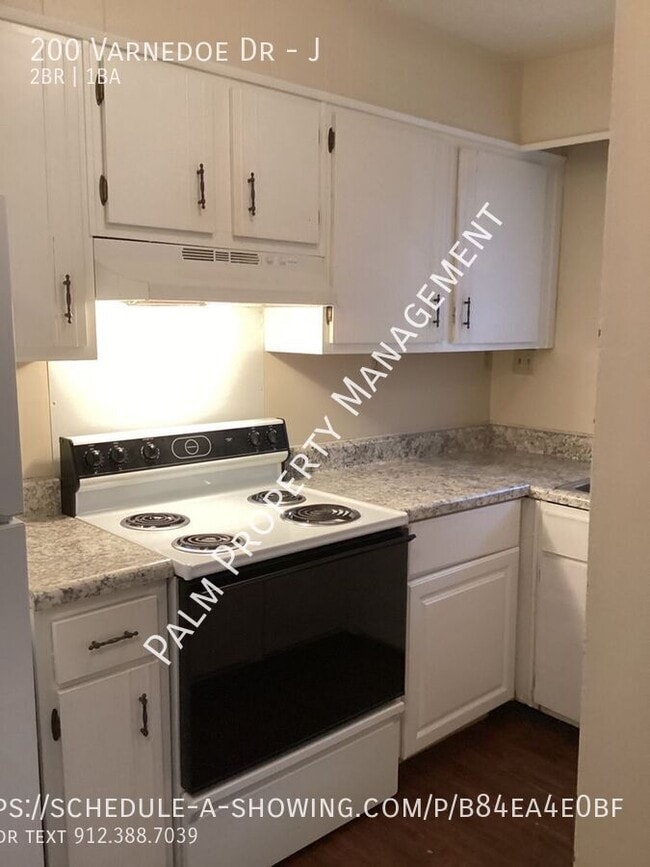 200 Varnedoe Dr in Savannah, GA - Building Photo - Building Photo