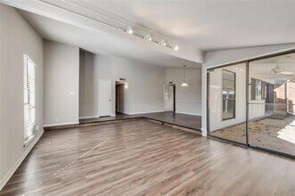 529 Via Del Sur in Mesquite, TX - Building Photo - Building Photo