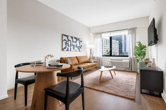 One Grove in Jersey City, NJ - Building Photo - Building Photo