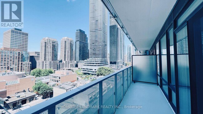 501-501 Yonge St