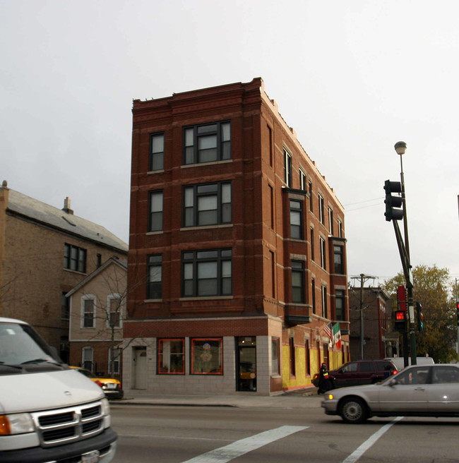 1003 N Ashland Ave in Chicago, IL - Foto de edificio - Building Photo