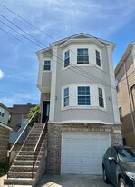 107 Cross St, Unit 2F in Harrison, NJ - Building Photo