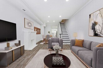 725 N Patterson Park Ave in Baltimore, MD - Building Photo - Building Photo