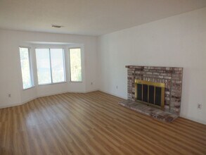 109 Cheryl Ct in Folsom, CA - Building Photo - Building Photo