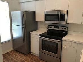 11010 Conch Ct in Tamarac, FL - Building Photo - Building Photo