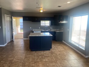 7312 22nd St in Lubbock, TX - Building Photo - Building Photo