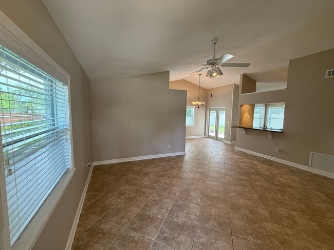 801 Heather Glen Cir in Lake Mary, FL - Building Photo - Building Photo