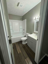 20 Knob Hl Rd-Unit -6 in Chapmanville, WV - Building Photo - Building Photo